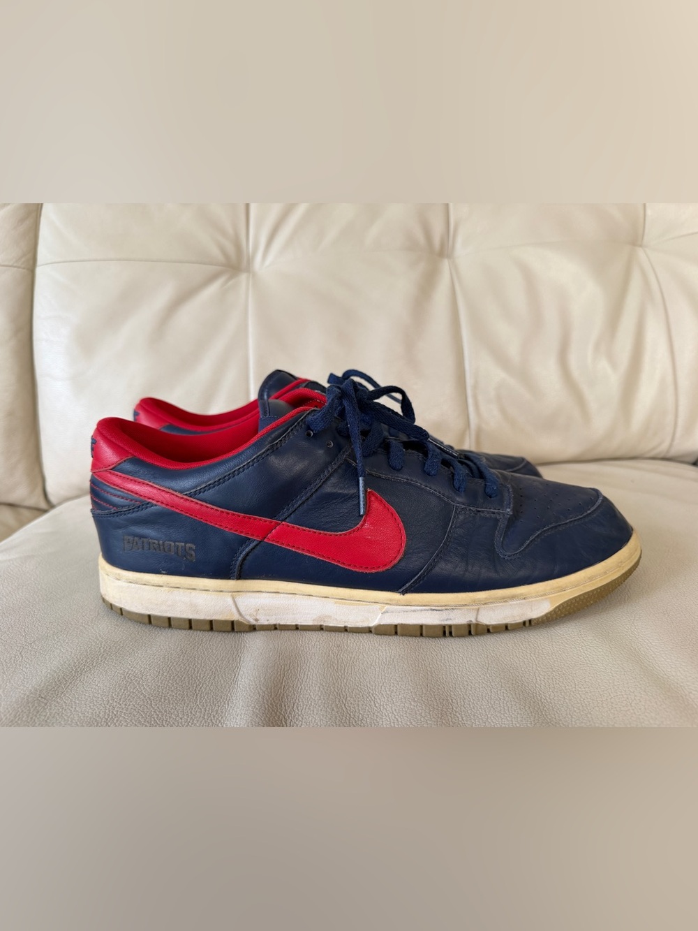 Nike Dunk Low iD NFL New England Patriots Size 14 Men Navy Red Shoes 535081-901